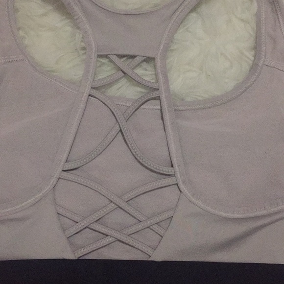 Victoria's Secret Sport Bra Sz Medium BRAND NEW - Picture 4 of 7